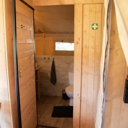 Glampingzelt Heide - *